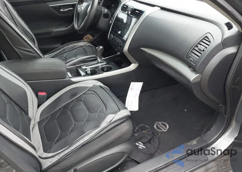 2014 Nissan Altima 2.5 из США, поврежденный, VIN 1N4AL3AP9EC177554